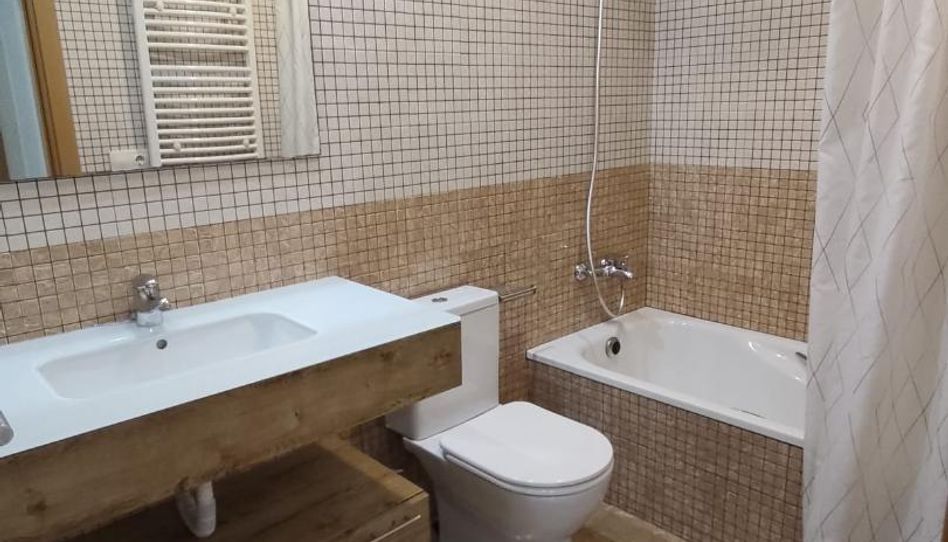 Piso en venta en Carrer Murillo, 12, Manresà, Badalona - imagen 1 Foto 1 de Piso en venta en Carrer Murillo, 12, Manresà, Badalona