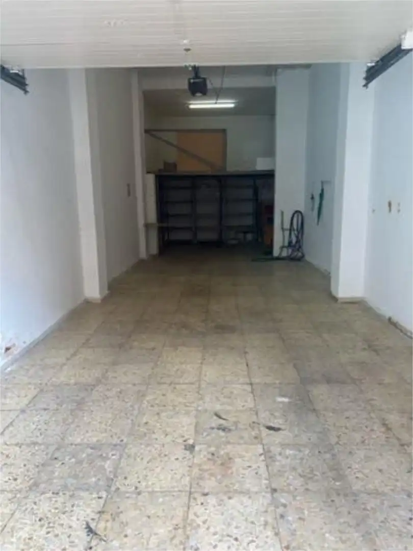 Fabrikhallen zur Miete in Badajoz