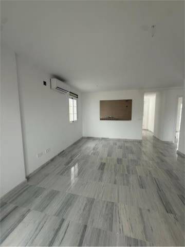 Piso en Venta en Castillo de Baños - La Guapa