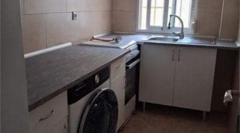 Foto 4 de Pis de lloguer a Torrefiel, Valencia Capital