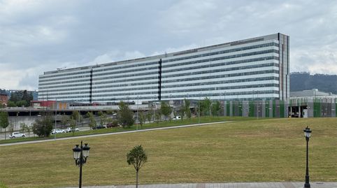 Foto 2 de Pis en venda a Calle Los Claveles, 12, HUCA - La Cadellada, Oviedo