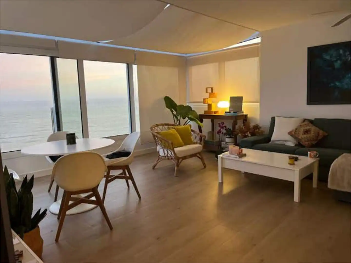 Wohnzimmer von Dachboden zur Miete in Chipiona mit Heizung, Terrasse und Möbliert