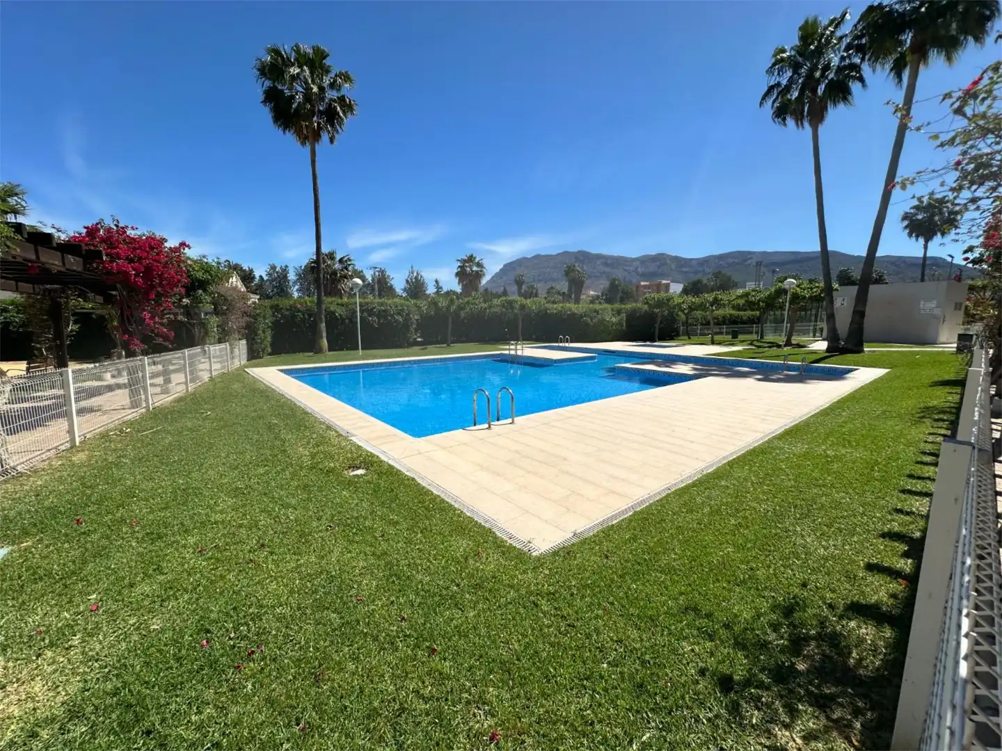 Piso en venta en Camí del Llavador, 5, Les Bassetes - El Marjal Piscina de Piso en venta en Dénia con Aire acondicionado, Terraza y Piscina