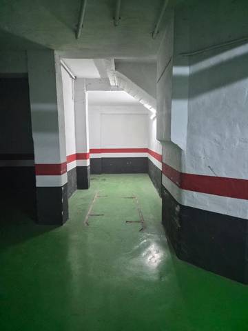 Garaje en Alquiler en N-232, 20 en Paseo Constitución - Las Damas
