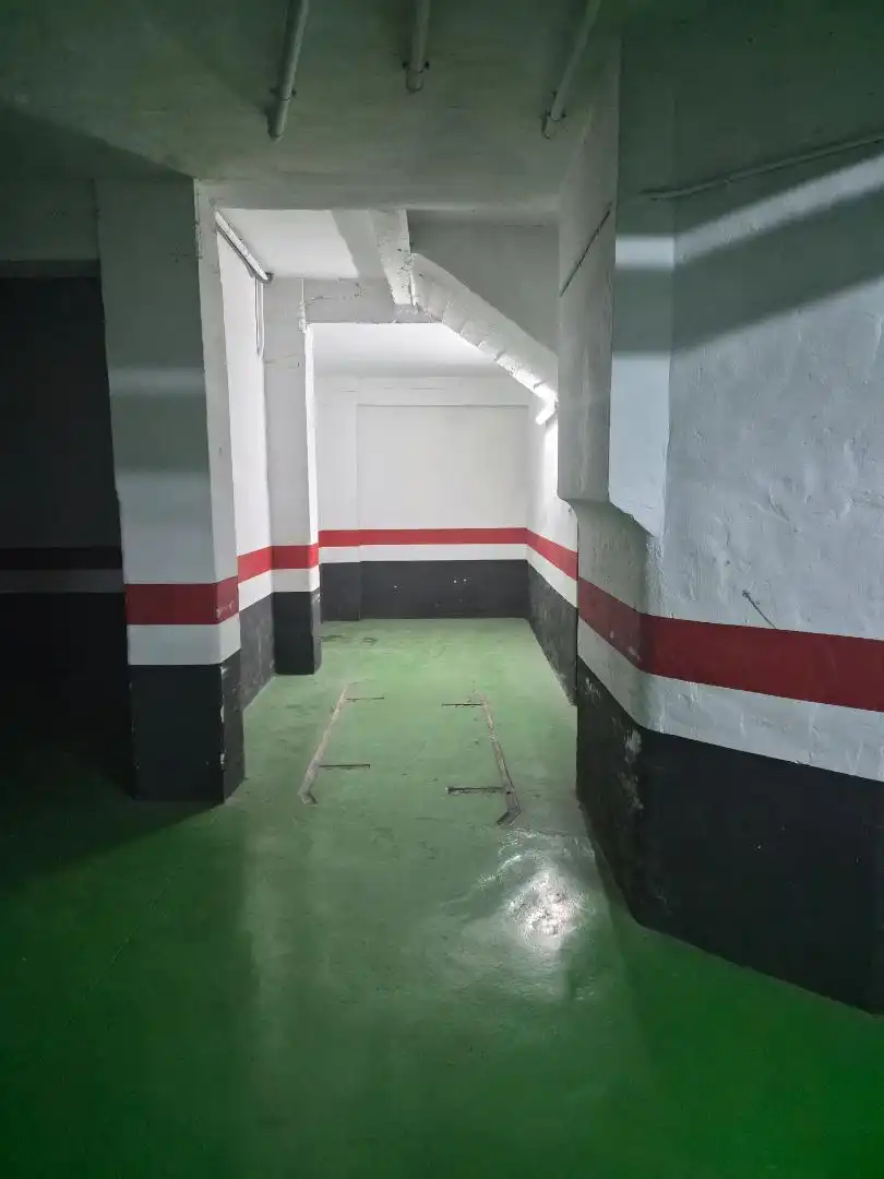 Garaje de alquiler en  Zaragoza Capital