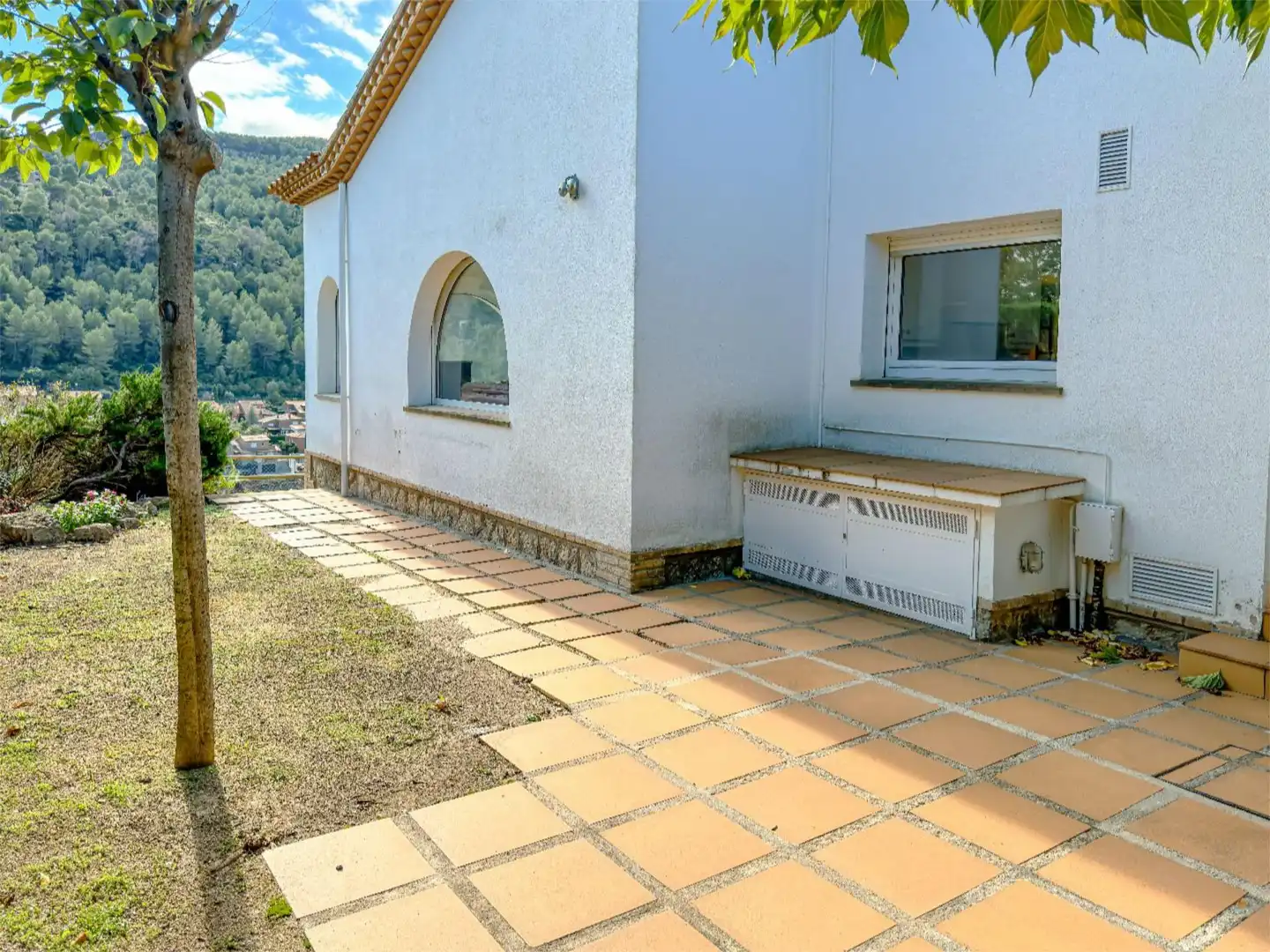 Casa o xalet en venda a Carrer la Plana, 4, Corbera de Llobregat Vista exterior de Casa o xalet en venda en Corbera de Llobregat amb Terrassa i Balcó