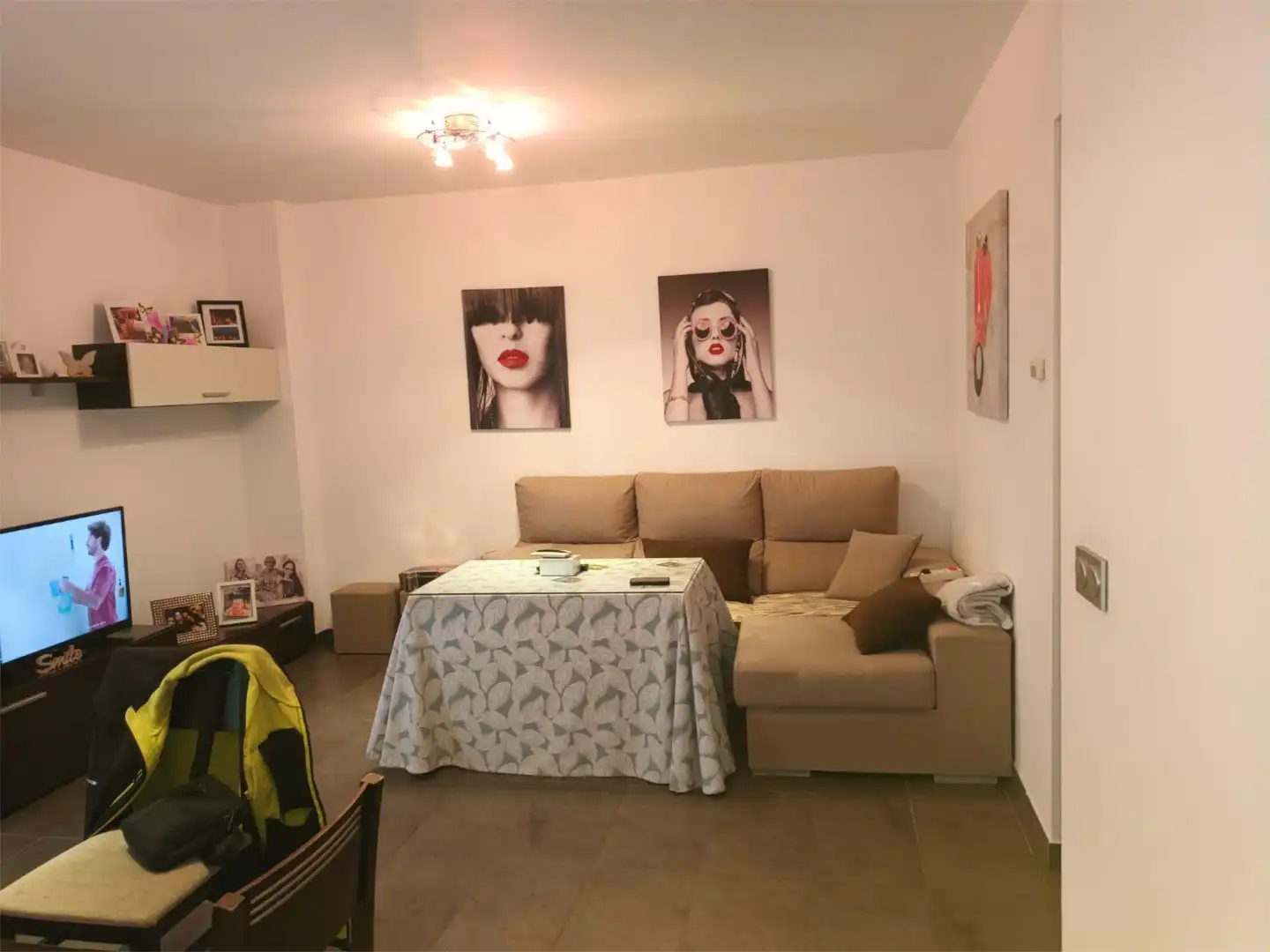 Sala de estar de Piso en venta en Alhendín con Aire acondicionado, Calefacción y Terraza