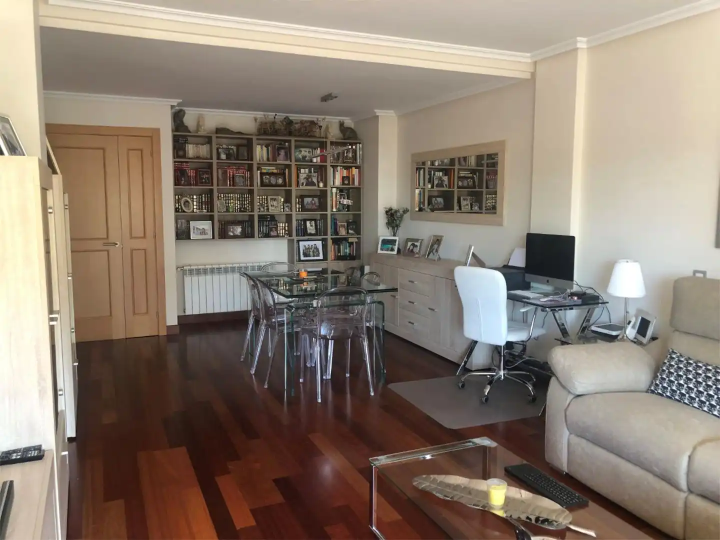 Wohnung zum Verkauf in Calle de la Comunidad Canaria, 4c, Valdepastores - Las Encinas Wohnzimmer von Wohnung zum Verkauf in Boadilla del Monte mit Klimaanlage, Terrasse und Schwimmbad
