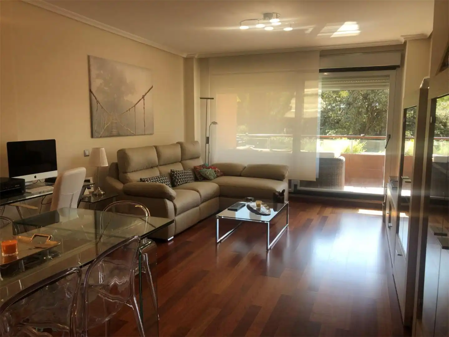 Wohnung zum Verkauf in Calle de la Comunidad Canaria, 4c, Valdepastores - Las Encinas Wohnzimmer von Wohnung zum Verkauf in Boadilla del Monte mit Klimaanlage, Terrasse und Schwimmbad
