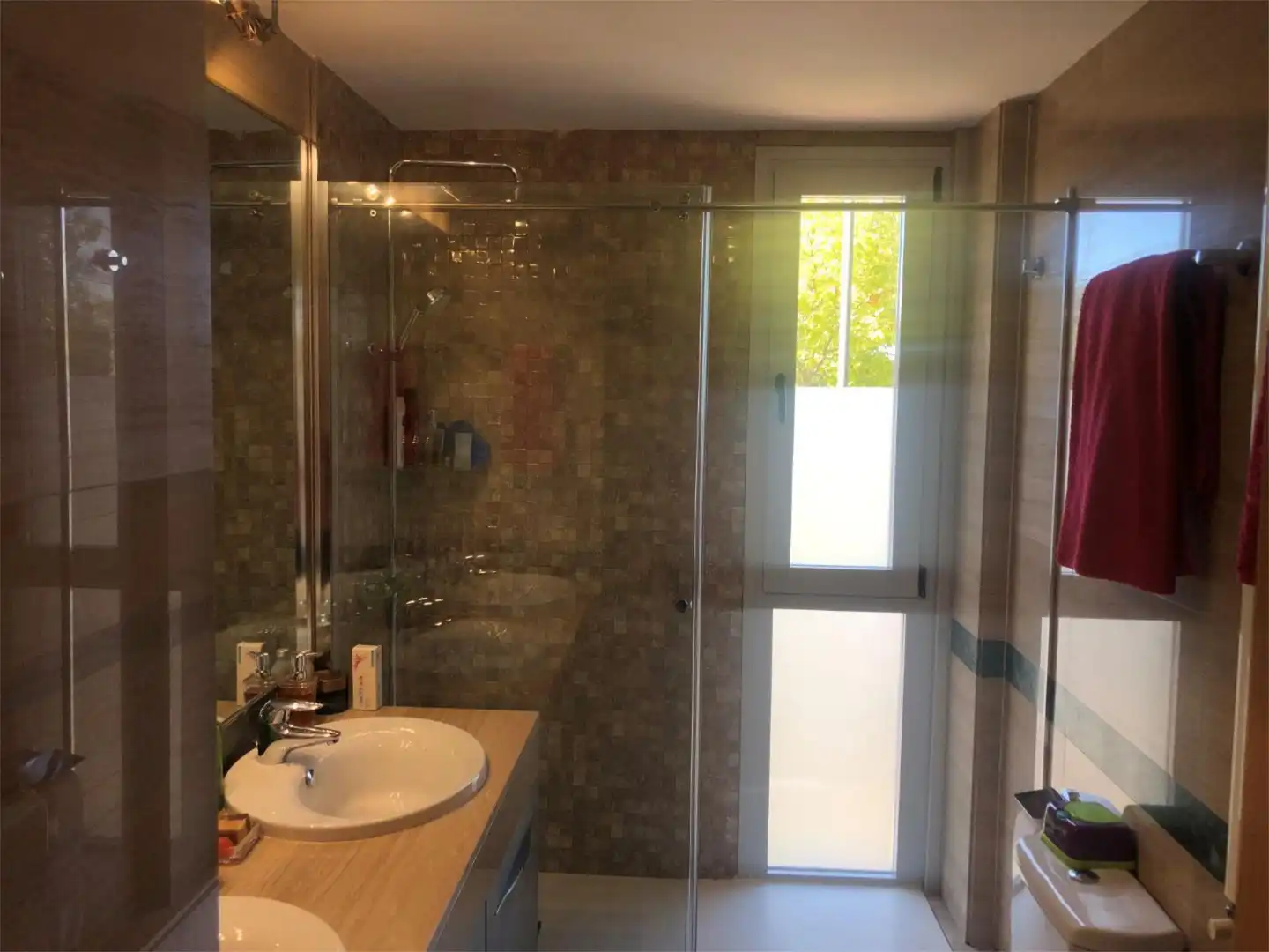 Wohnung zum Verkauf in Calle de la Comunidad Canaria, 4c, Valdepastores - Las Encinas Badezimmer von Wohnung zum Verkauf in Boadilla del Monte mit Klimaanlage, Terrasse und Schwimmbad