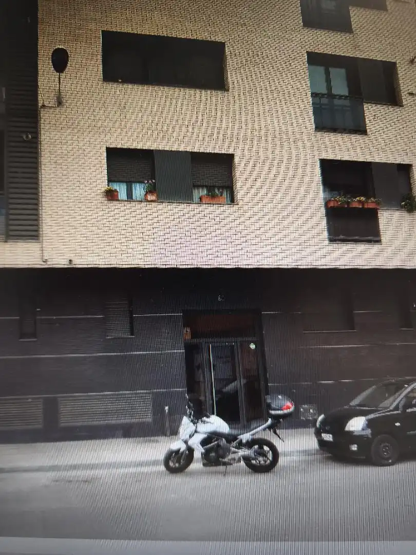 Pis en venda a Carrer Hostal de la Bordeta, 60, La Bordeta Vista exterior de Pis en venda en Lleida amb Aire condicionat, Calefacció i Parquet