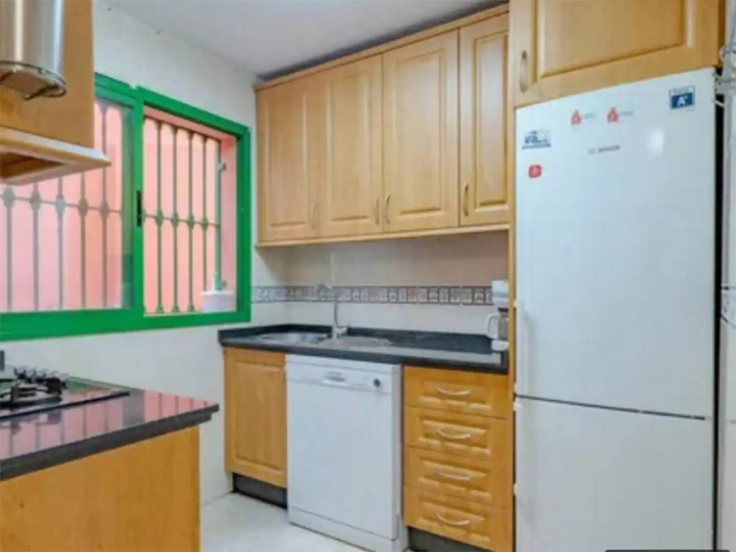Flat for sale in Calle los Mirlos, 1, Torreblanca del Sol Kitchen of Flat for sale in Fuengirola with Heating, Terrace and Storage room