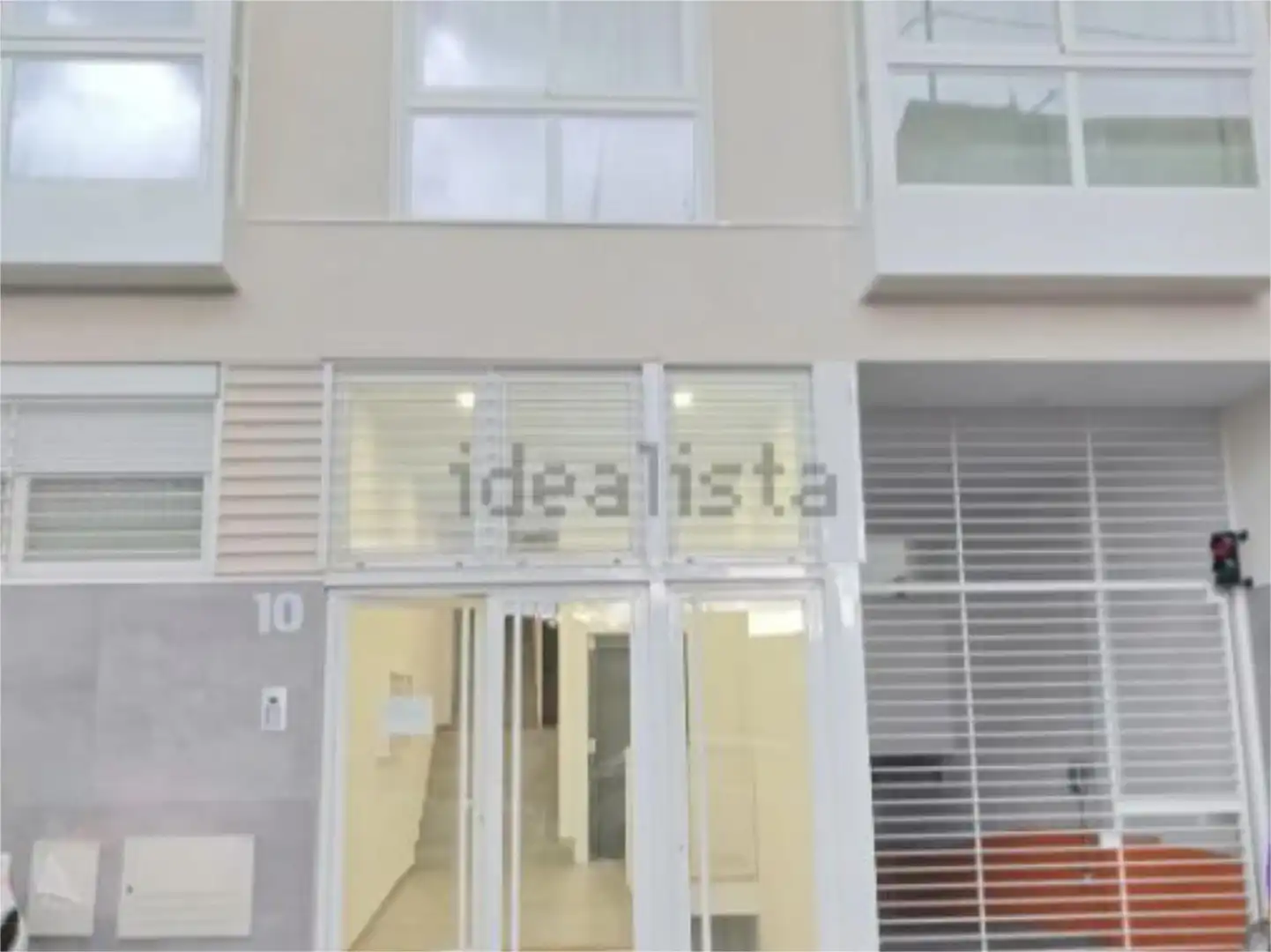 Vista exterior de Piso en venta en San Sebastián de los Reyes con Aire acondicionado y Terraza
