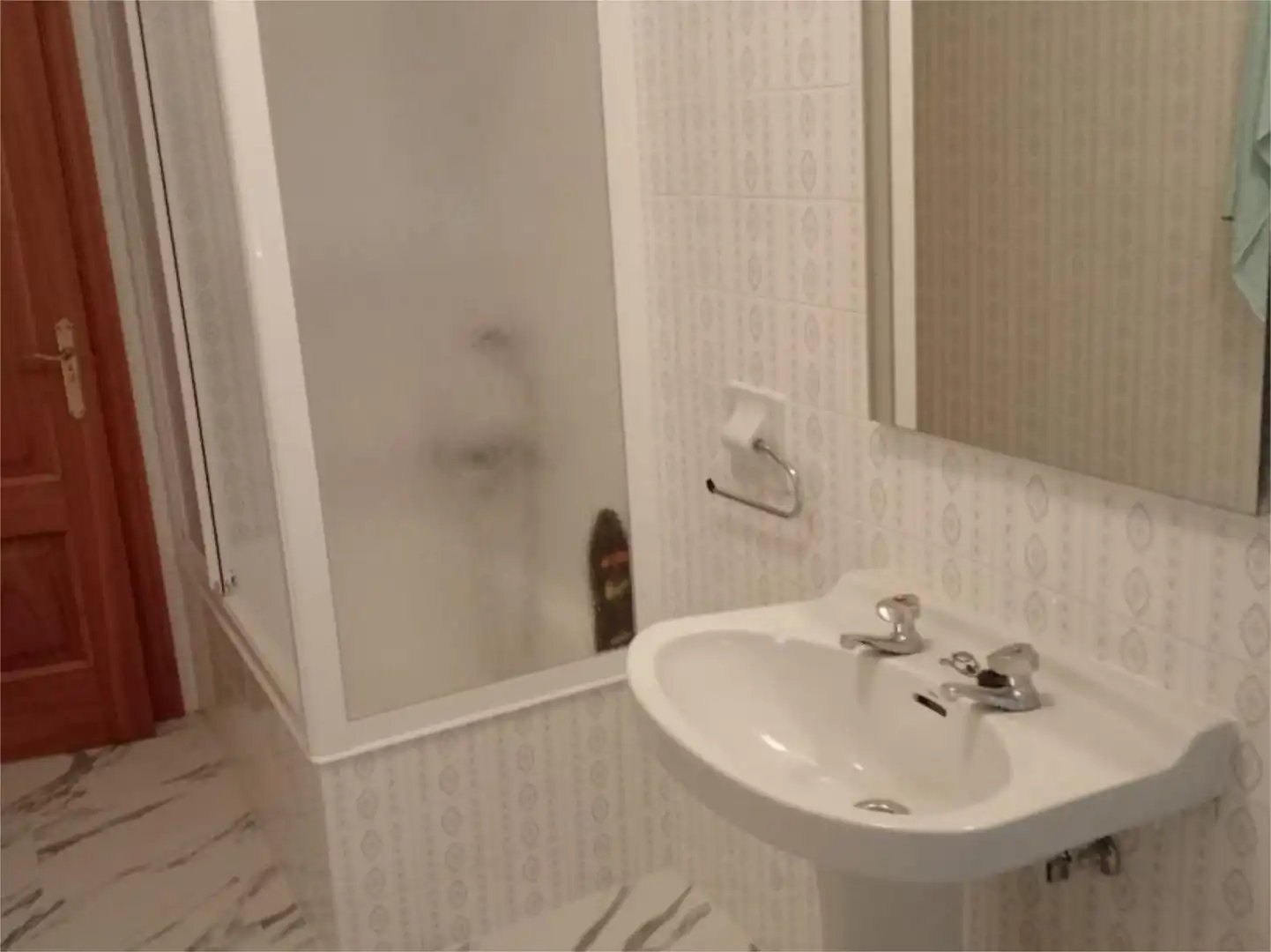 Badezimmer von Wohnung zur Miete in Vegadeo mit Heizung, Parkett und Terrasse