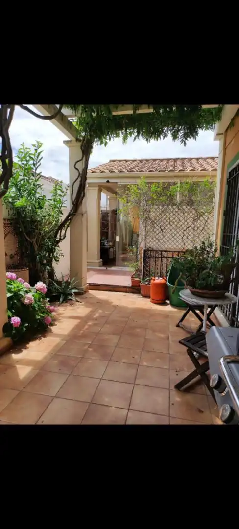 Terrassa de Casa o xalet en venda en  Córdoba Capital amb Terrassa, Piscina i Balcó