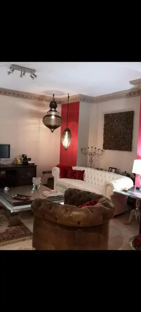 Sala d'estar de Casa o xalet en venda en  Córdoba Capital amb Terrassa, Piscina i Balcó