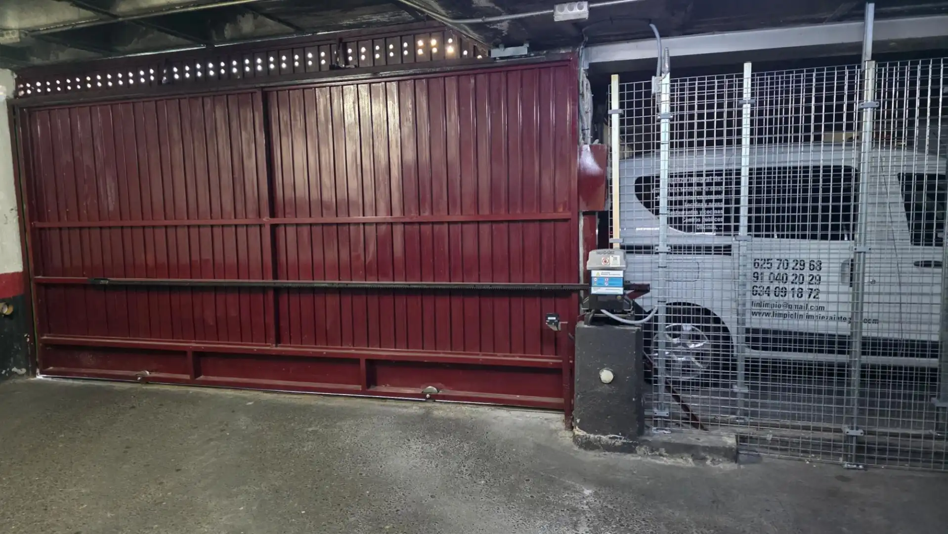 Garage for sale in Avenida Rey Juan Carlos I, 19, Zarzaquemada Garage for sale in Leganés