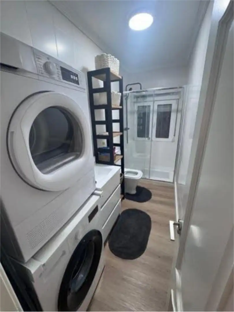 Piso de alquiler en Luanco - Aramar - Antromero Baño de Piso de alquiler en Gozón con Amueblado