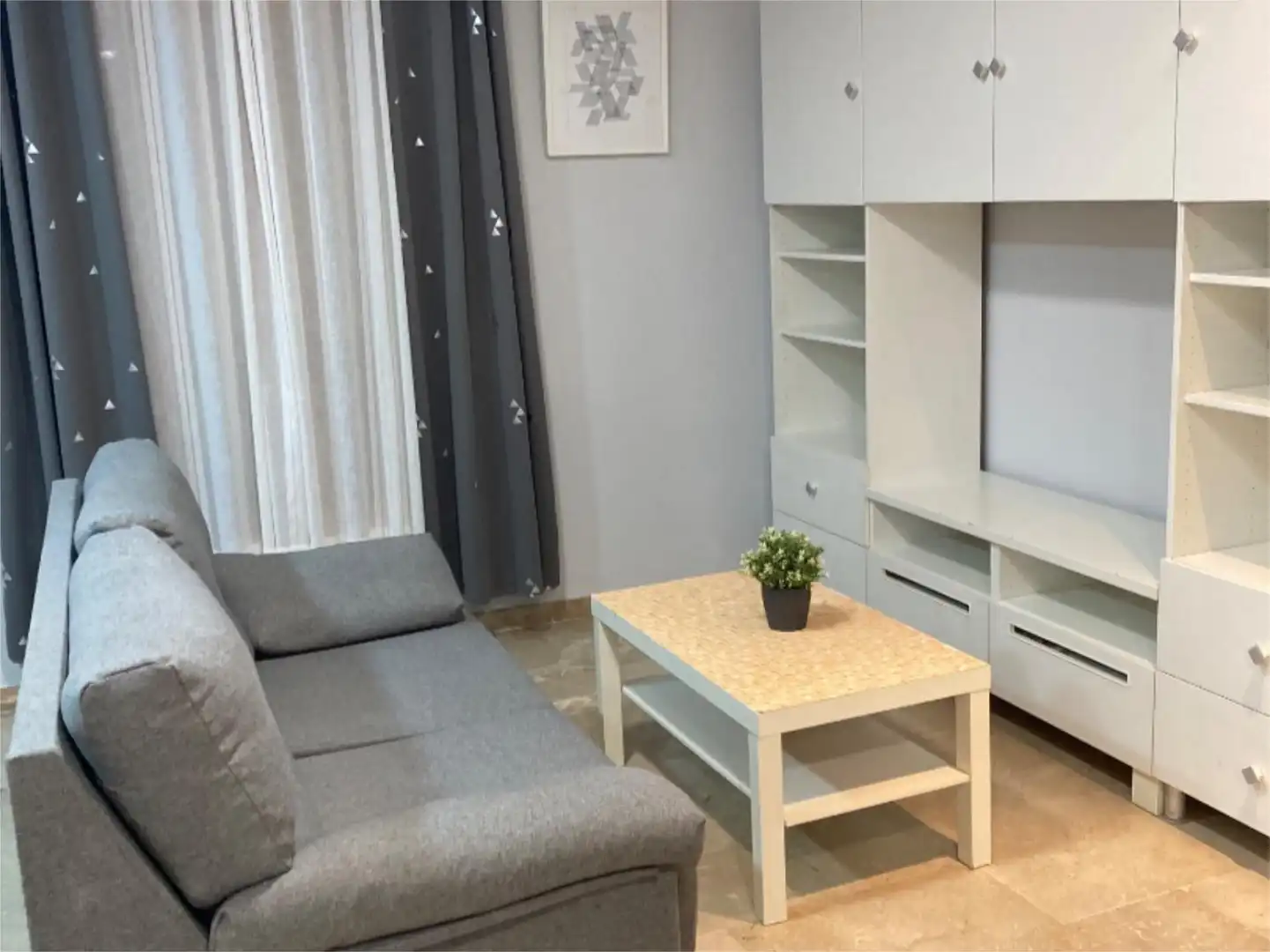 Sala d'estar de Loft de lloguer en  Jaén Capital amb Aire condicionat, Calefacció i Moblat