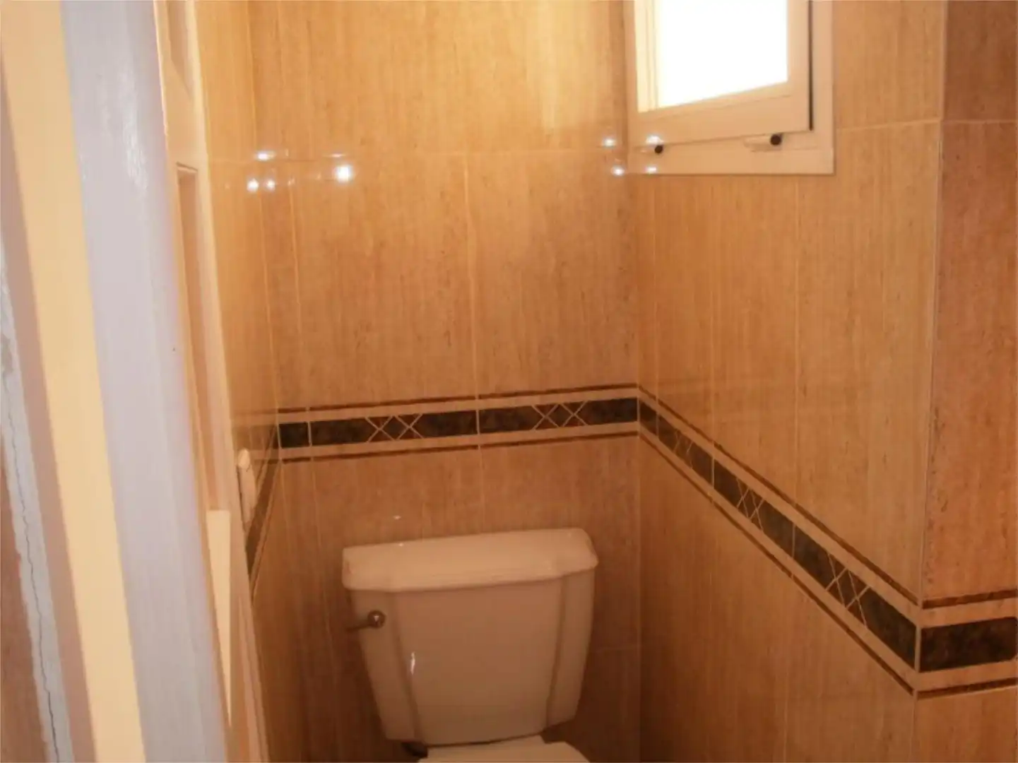 Flat for rent in Calle del General Oráa, 56, Castellana Bathroom of Flat for rent in Madrid Capital with Air Conditioner