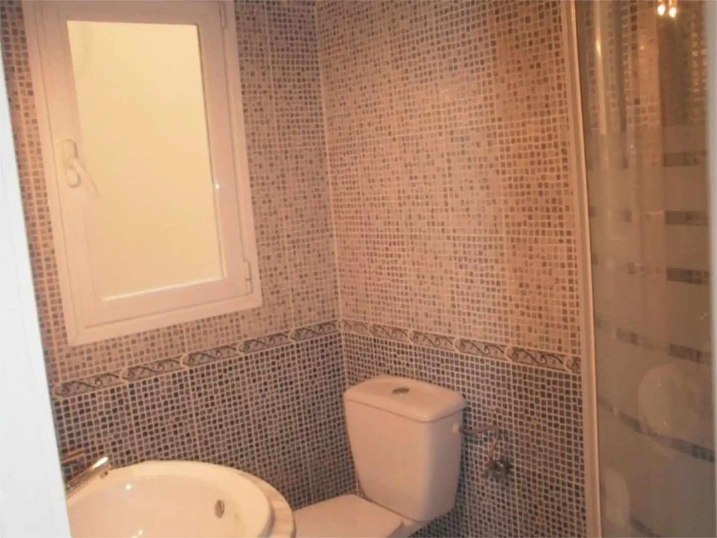 Flat for rent in Calle del General Oráa, 56, Castellana Bathroom of Flat for rent in Madrid Capital with Air Conditioner