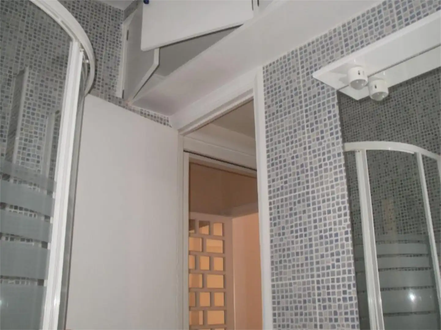 Flat for rent in Calle del General Oráa, 56, Castellana Bathroom of Flat for rent in Madrid Capital with Air Conditioner