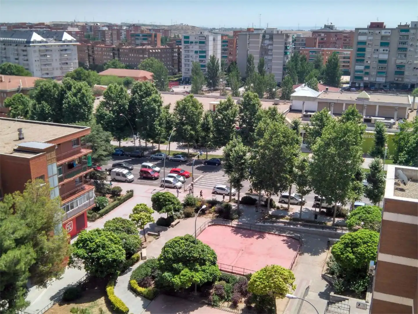 Exterior view of Flat for sale in Fuenlabrada  with Air Conditioner, Heating and Private garden