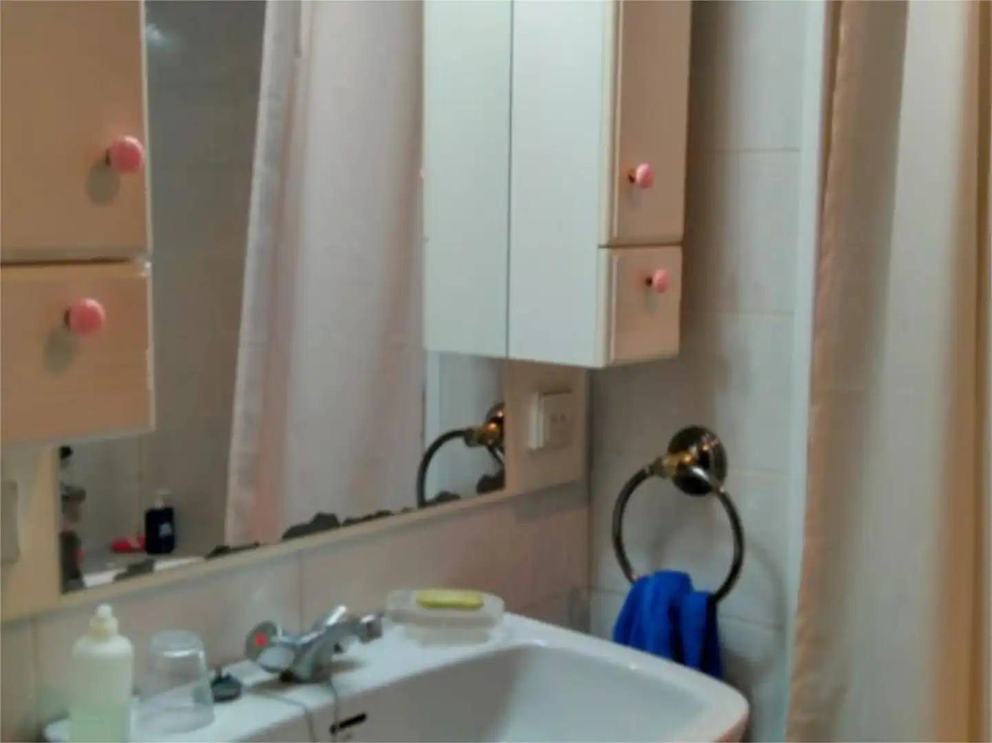 Piso en venta en Plaza de la Albufera, 9, La Avanzada - La Cueva Baño de Piso en venta en Fuenlabrada con Aire acondicionado, Calefacción y Jardín privado