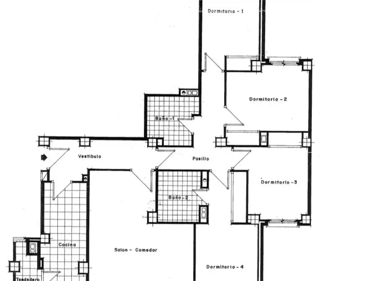 Piso en venta en Plaza de la Albufera, 9, La Avanzada - La Cueva Piso en venta en Fuenlabrada con Aire acondicionado, Calefacción y Jardín privado