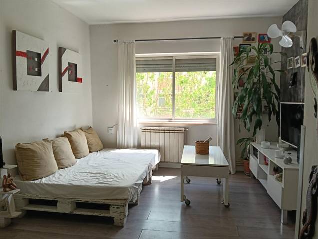 Piso en Venta en Calle la del Soto del Parral, 13 en Los Ángeles