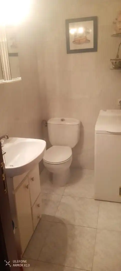 Badezimmer von Wohnung zum Verkauf in Astorga mit Balkon
