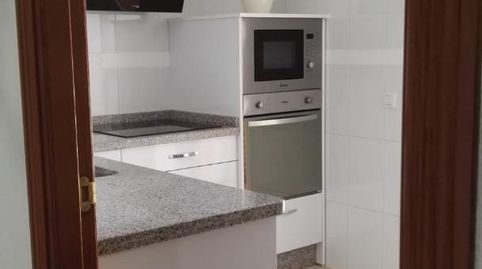 Foto 3 de Piso de alquiler en Calle Comarca de las Hurdes, 1, Oeste, Mérida