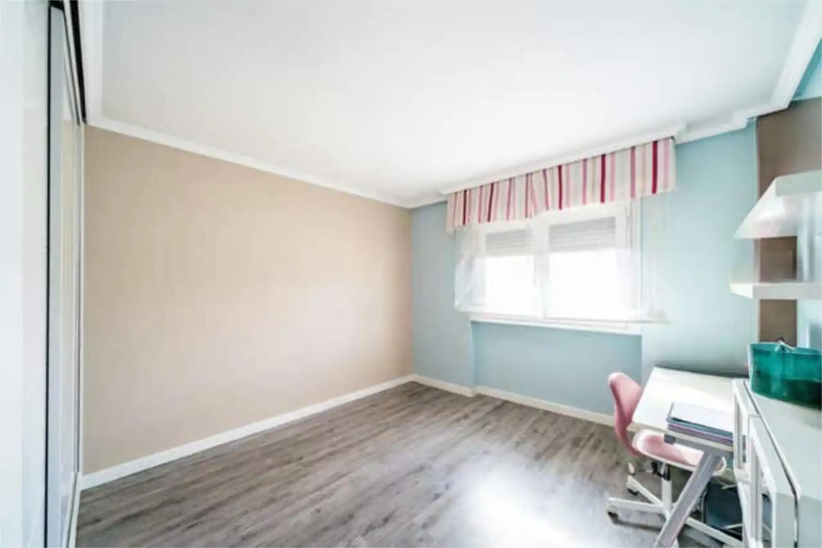 Habitación de Casa adosada en venta en Illescas con Piscina