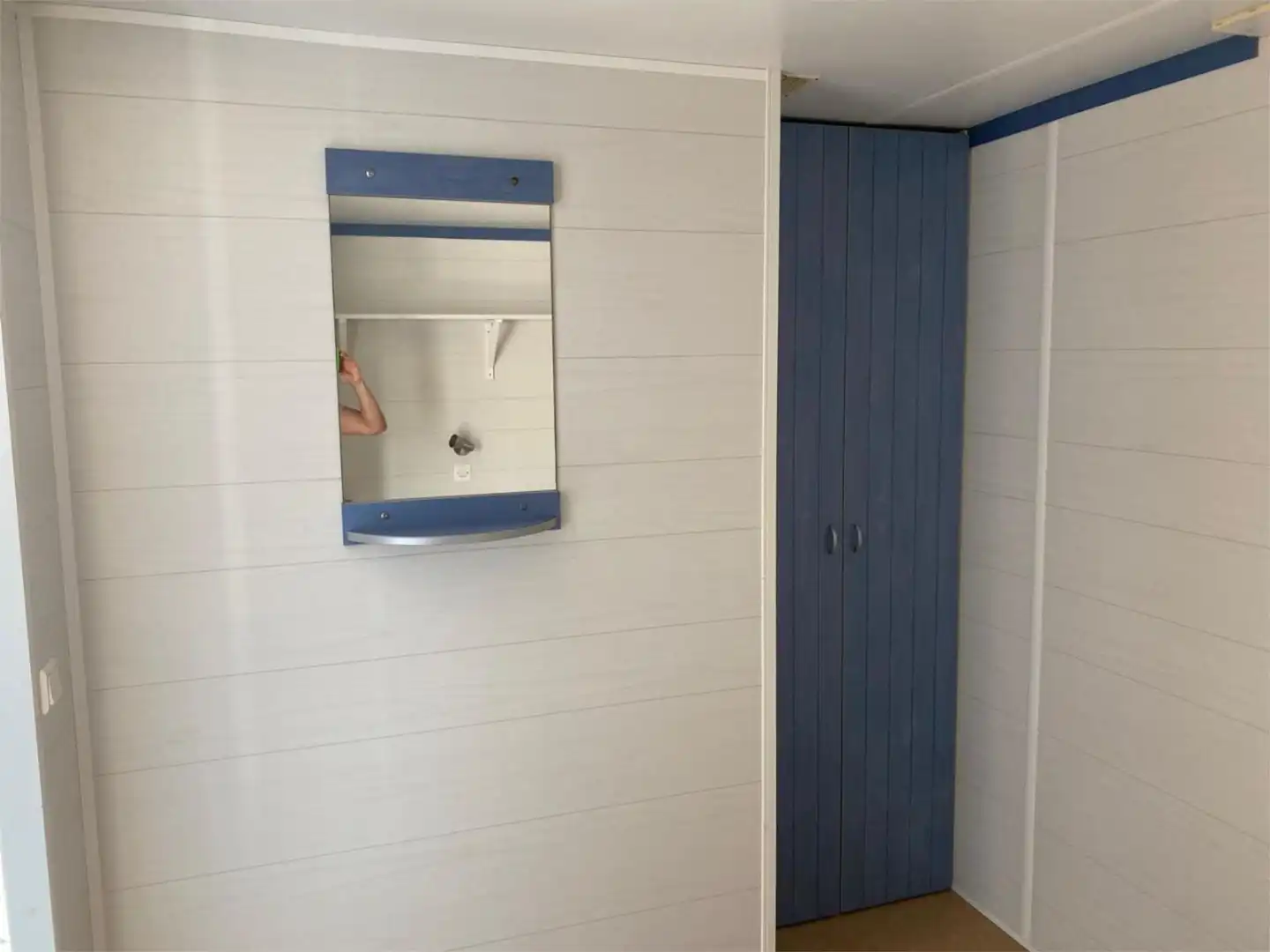 Baño de Piso en venta en Fernán-Núñez con Aire acondicionado, Calefacción y Amueblado