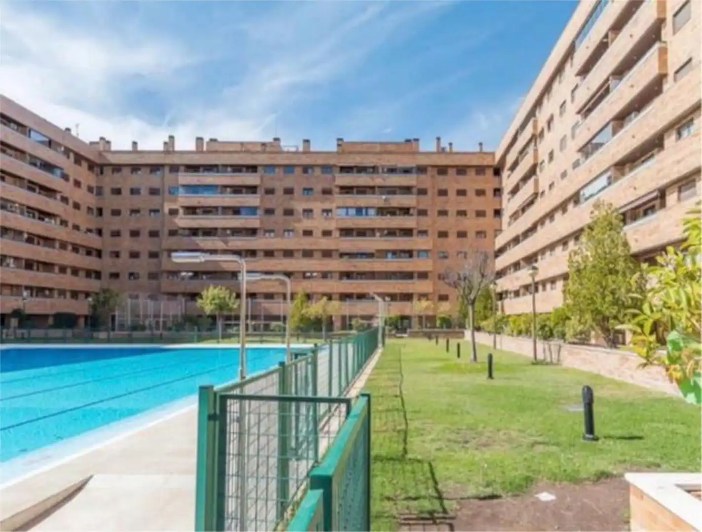 Exterior view of Attic for sale in Seseña  with Terrace and Swimming Pool
