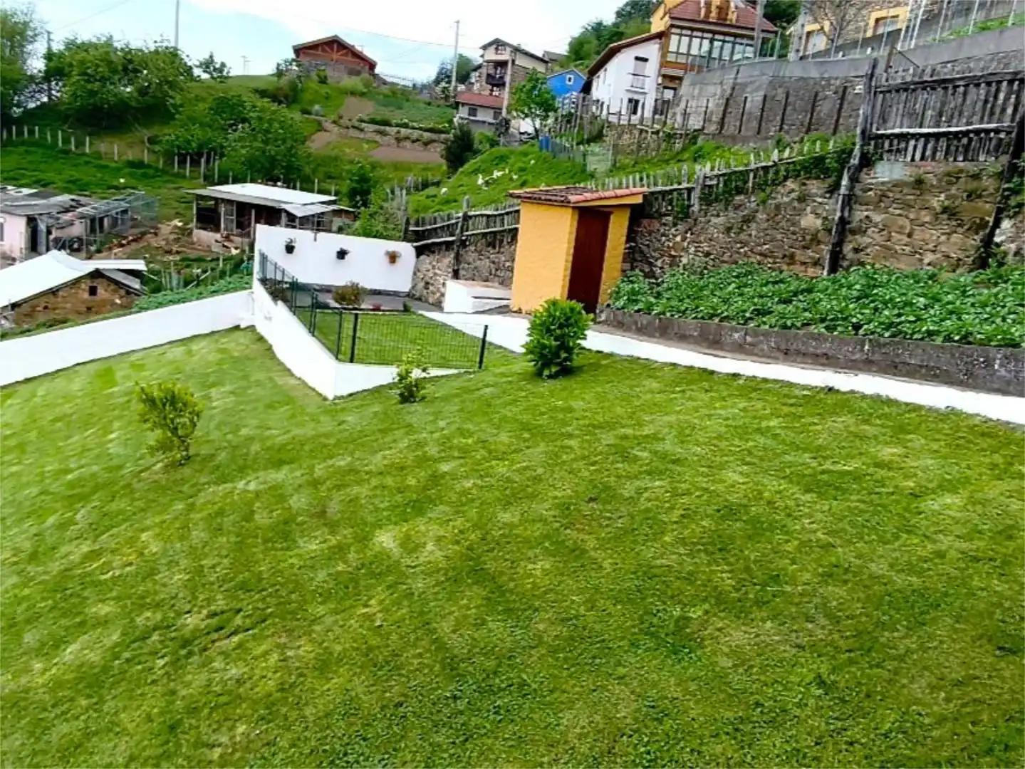 Flat for sale in Aldea Tablao, 20, Mieres (Asturias) Garden of Flat for sale in Mieres (Asturias) with Terrace and Balcony
