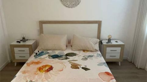 Foto 3 de Apartamento de alquiler en Mont-Olivet, Valencia Capital