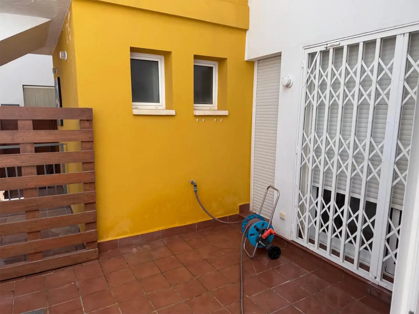 Flat for sale in Calle Albardín, 84, Las Salinas Balcony of Flat for sale in Vera with Air Conditioner, Terrace and Swimming Pool