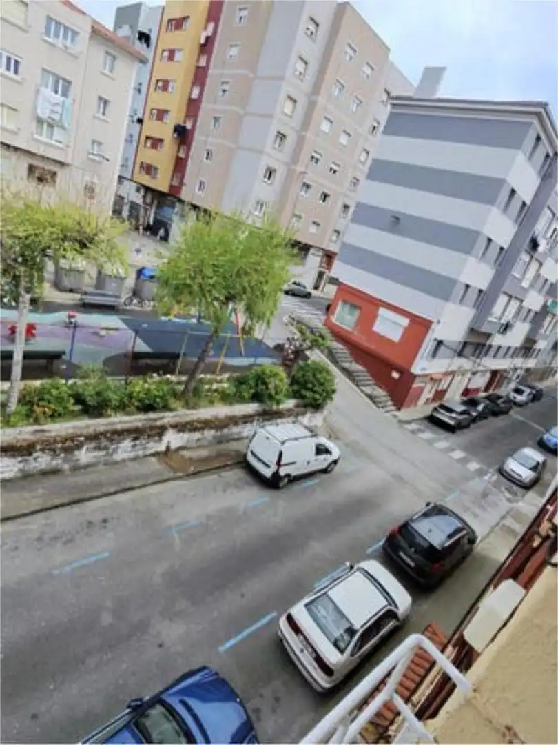 Piso en venta en Liencres Vista exterior de Piso en venta en Piélagos con Amueblado