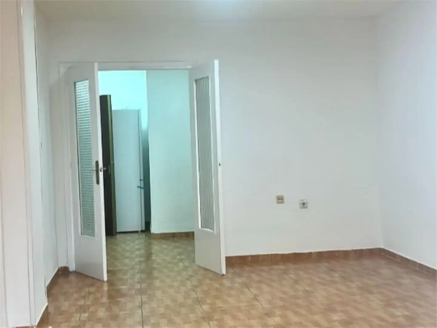 Piso en venta en Calle Julio Moreno Dávila, 2, Cartuja Piso en venta en Granada Capital con Balcón