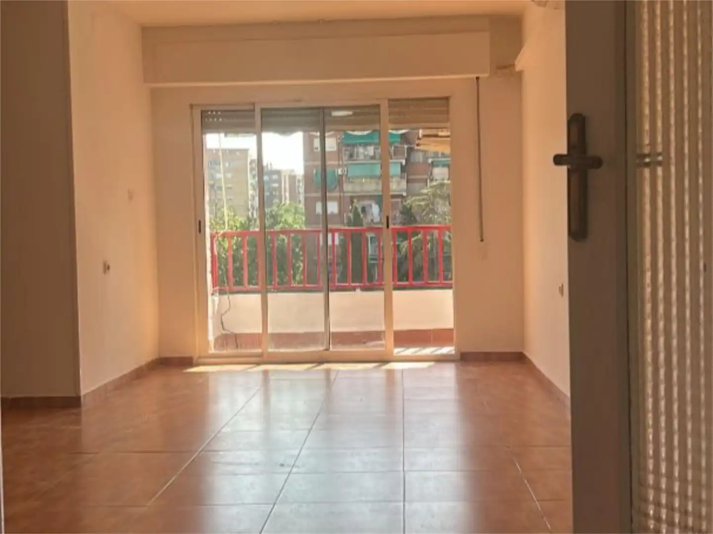 Terraza de Piso en venta en  Granada Capital con Balcón