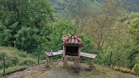Foto 4 de Casa adosada de alquiler en As-331, 13, Parroquias suroccidentales, Villaviciosa