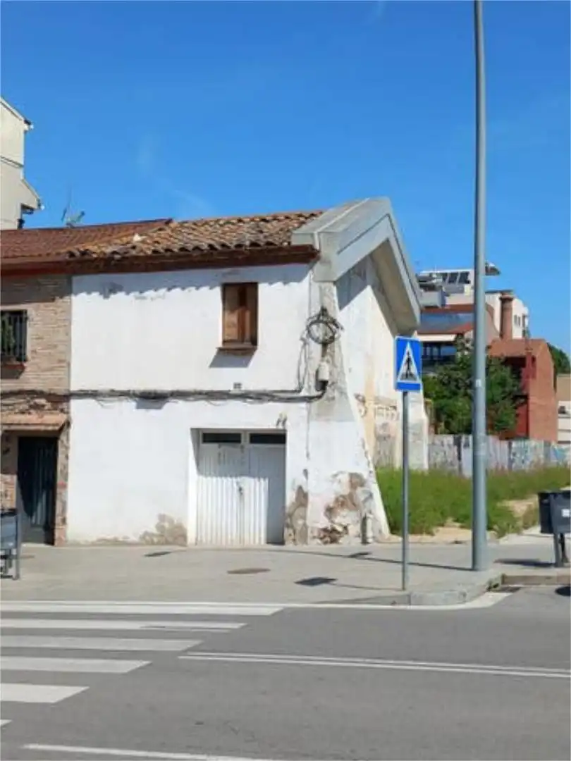 Außenansicht von Haus oder Chalet zum Verkauf in Granollers