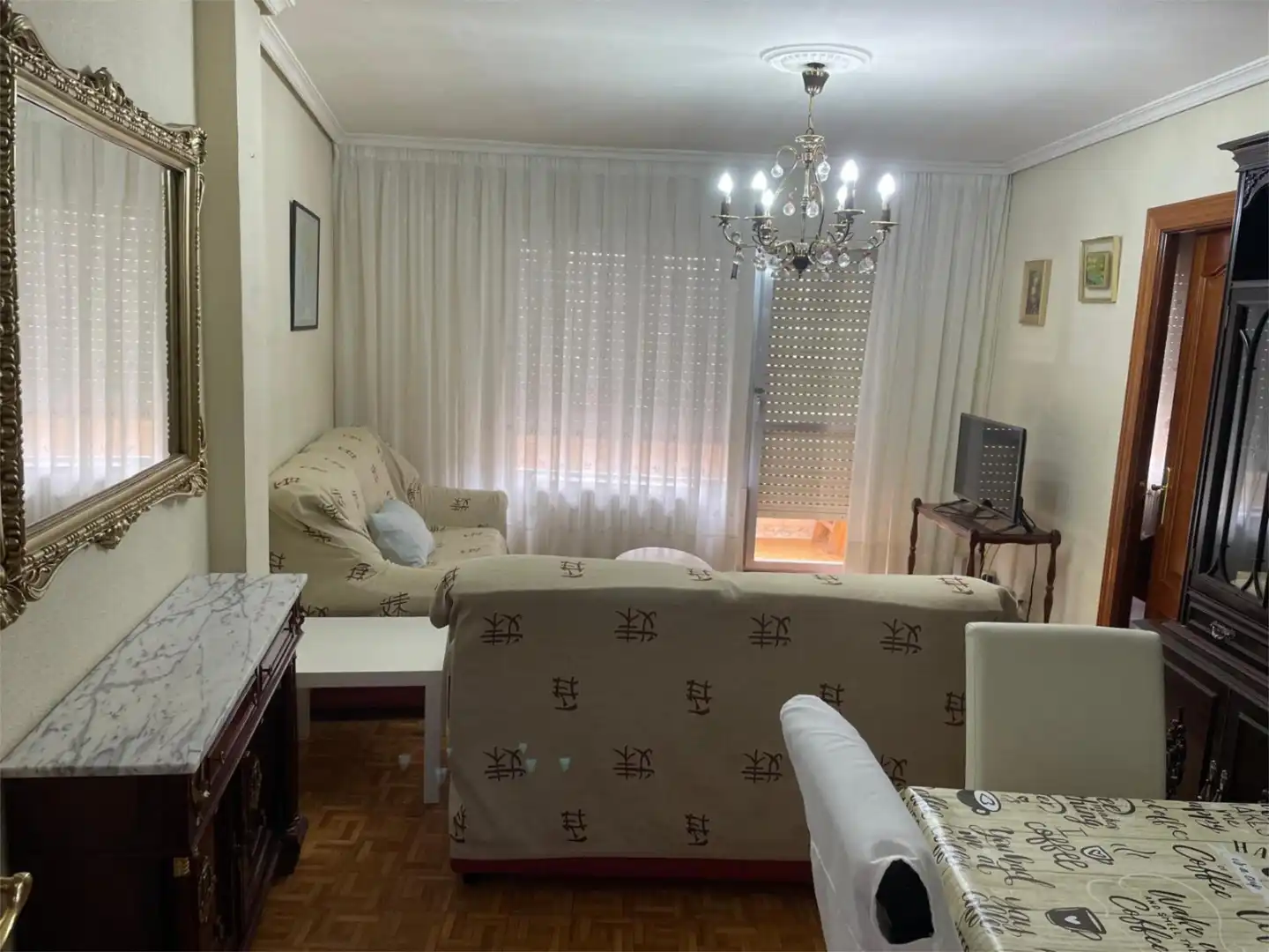 Flat for rent in Calle Pintor Oliva, 18, Campo de la Juventud