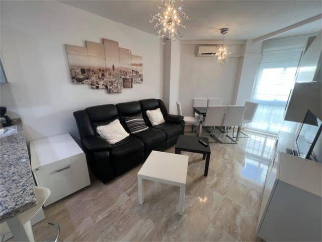 Piso en Alquiler en Playa Bajadilla - Puertos