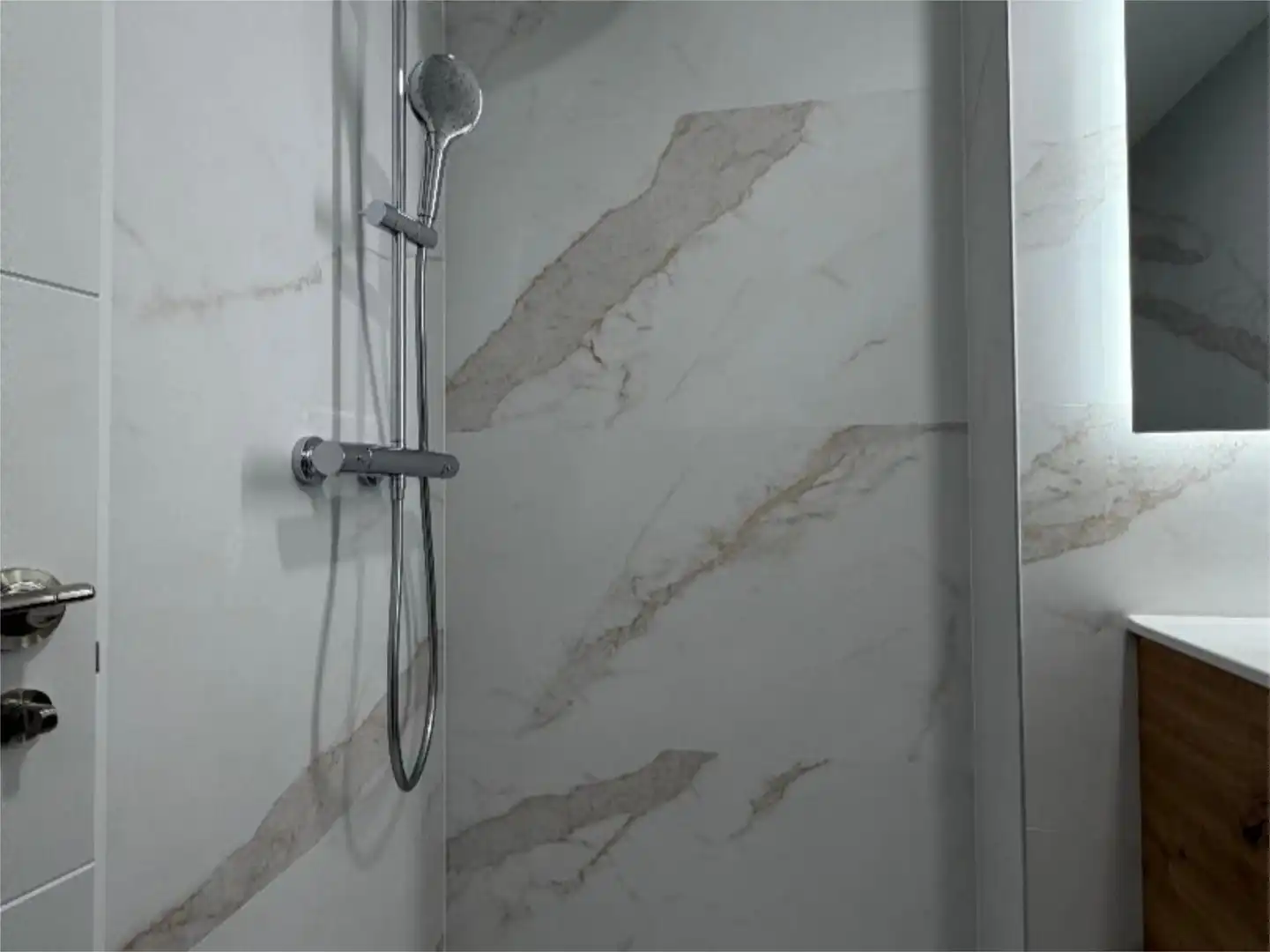 Bathroom of Flat for sale in Valladolid Capital