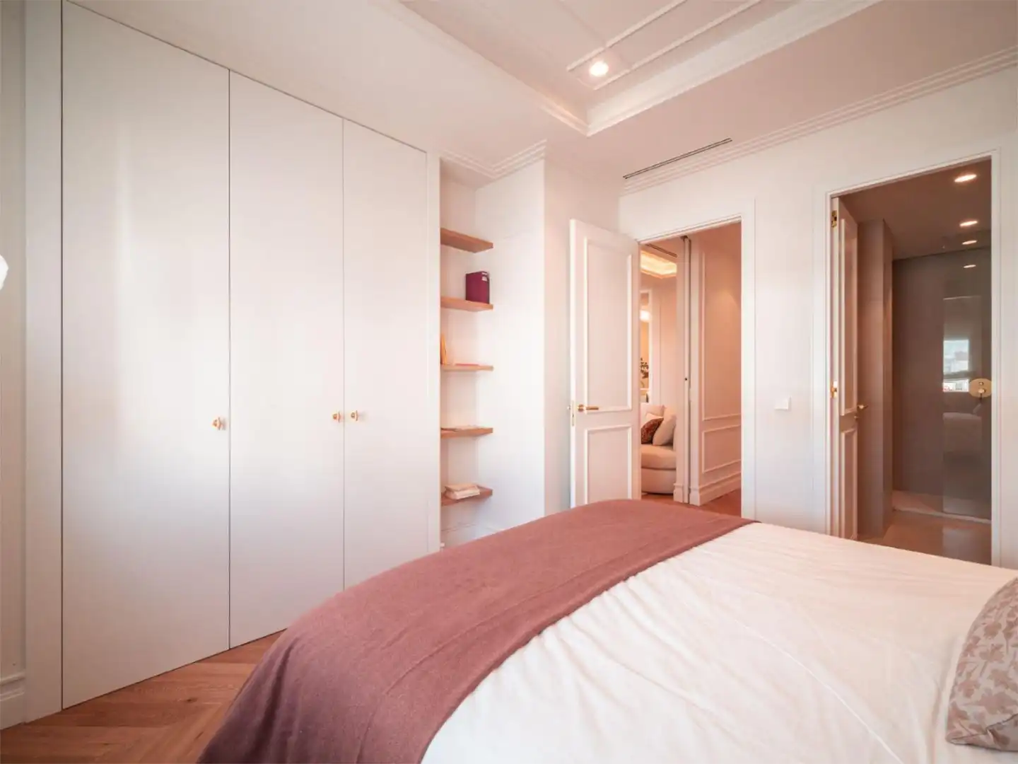 Piso en venta en Calle de la Anunciación, 12, Niño Jesús Habitación de Piso en venta en Madrid Capital con Aire acondicionado