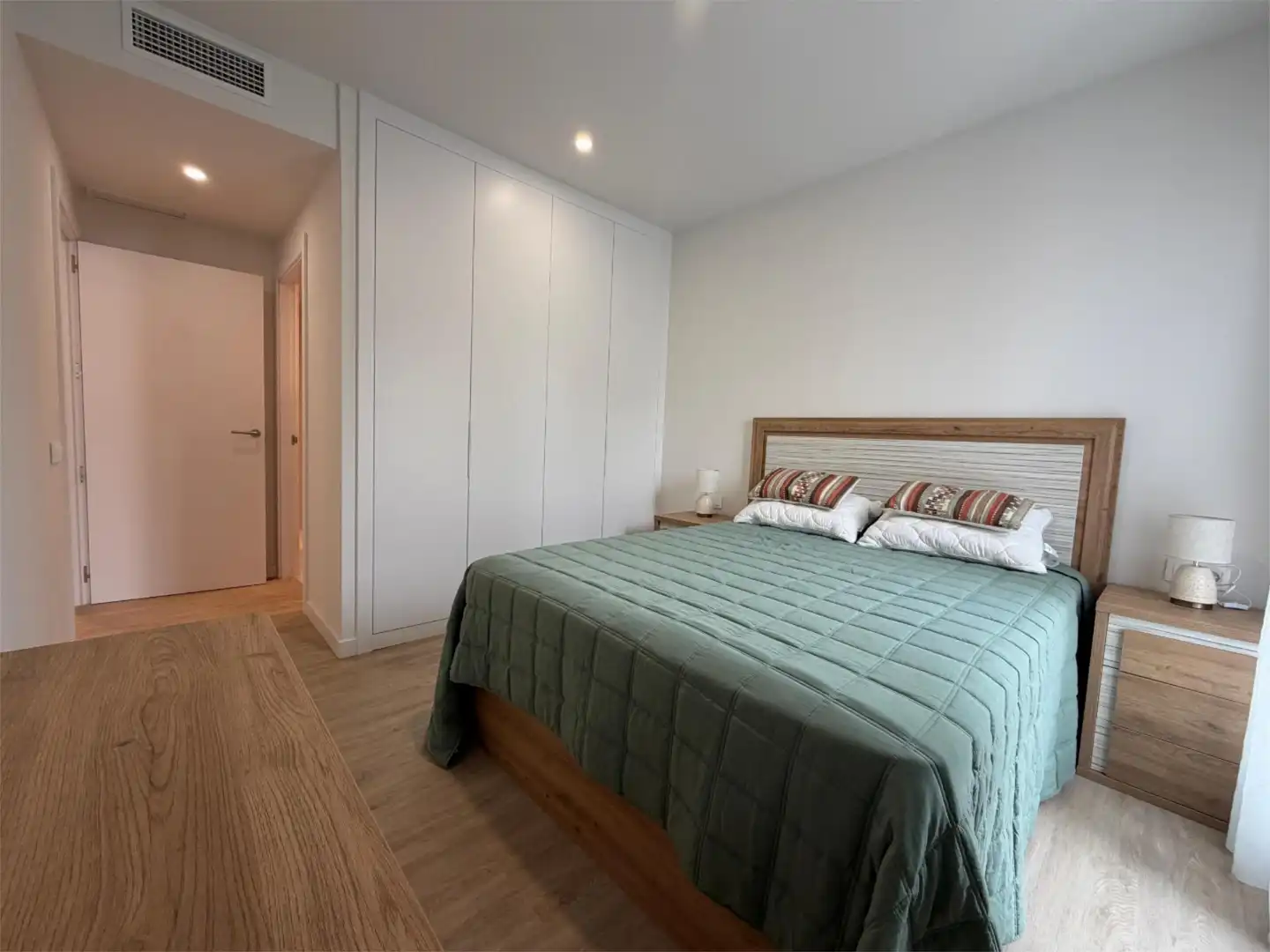 Piso de alquiler en Calle Profesor Ludovico Correa, 1, Benalúa Habitación de Piso de alquiler en Alicante / Alacant con Aire acondicionado, Calefacción y Parquet