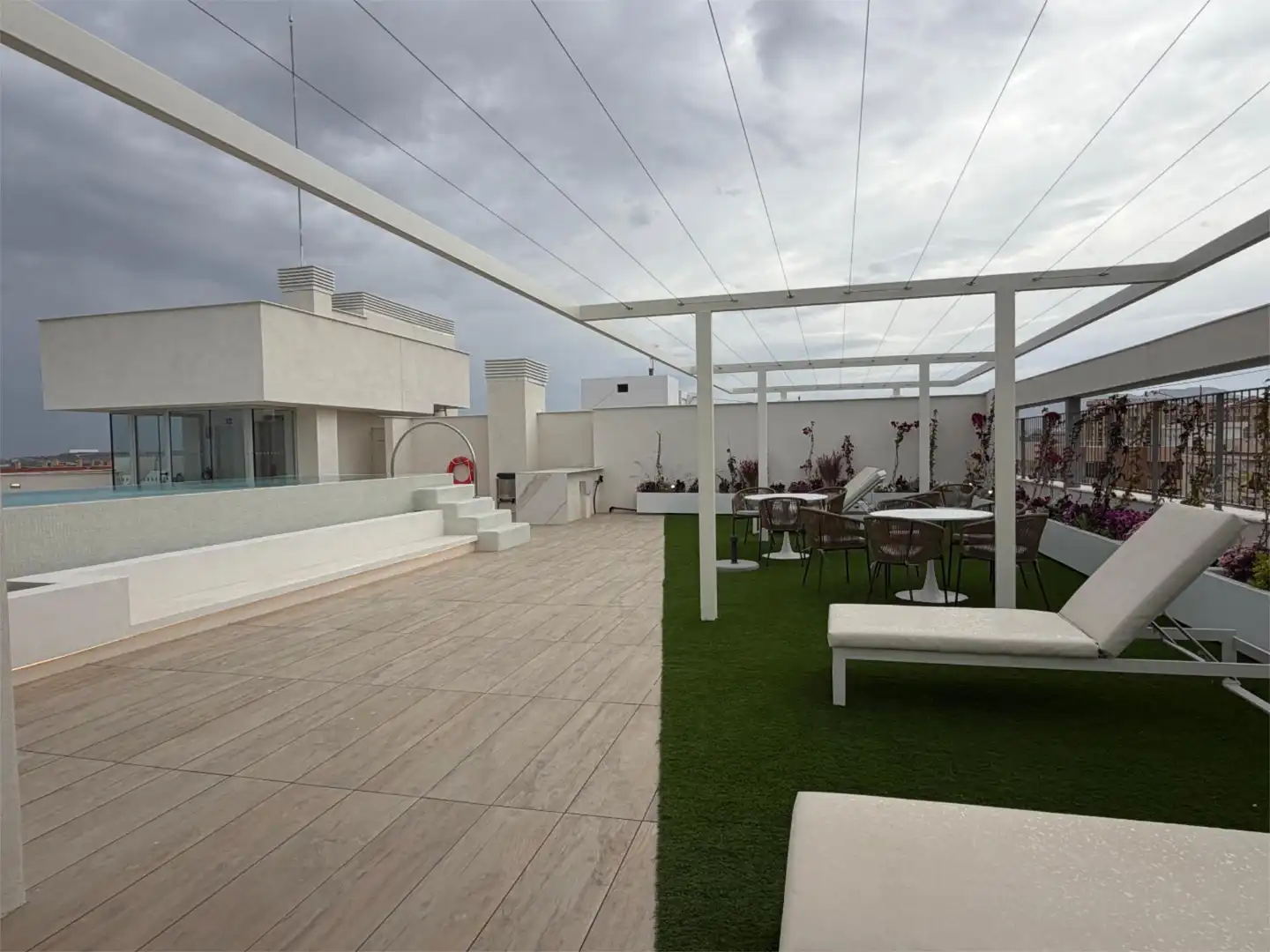 Piso de alquiler en Calle Profesor Ludovico Correa, 1, Benalúa Terraza de Piso de alquiler en Alicante / Alacant con Aire acondicionado, Calefacción y Parquet
