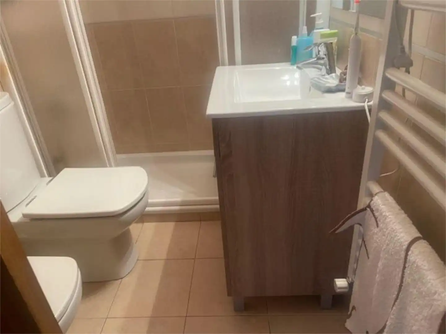 Flat for sale in Avinguda de Josep Tarradellas, 50, Torrent d'en Pere Parres Bathroom of Flat for sale in Terrassa with Balcony